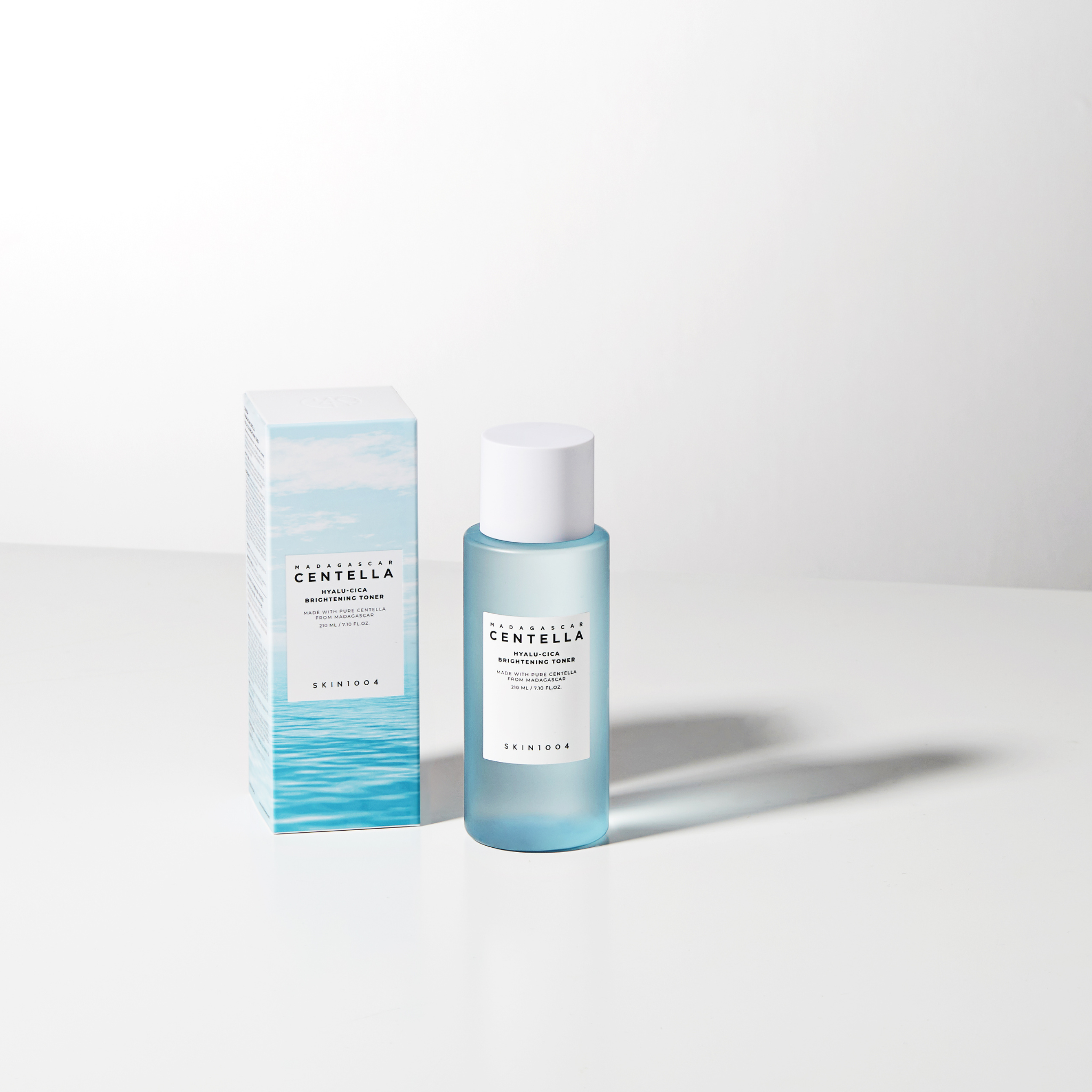 Madagascar Centella Hyalu-Cica Brightening Toner 210 ml