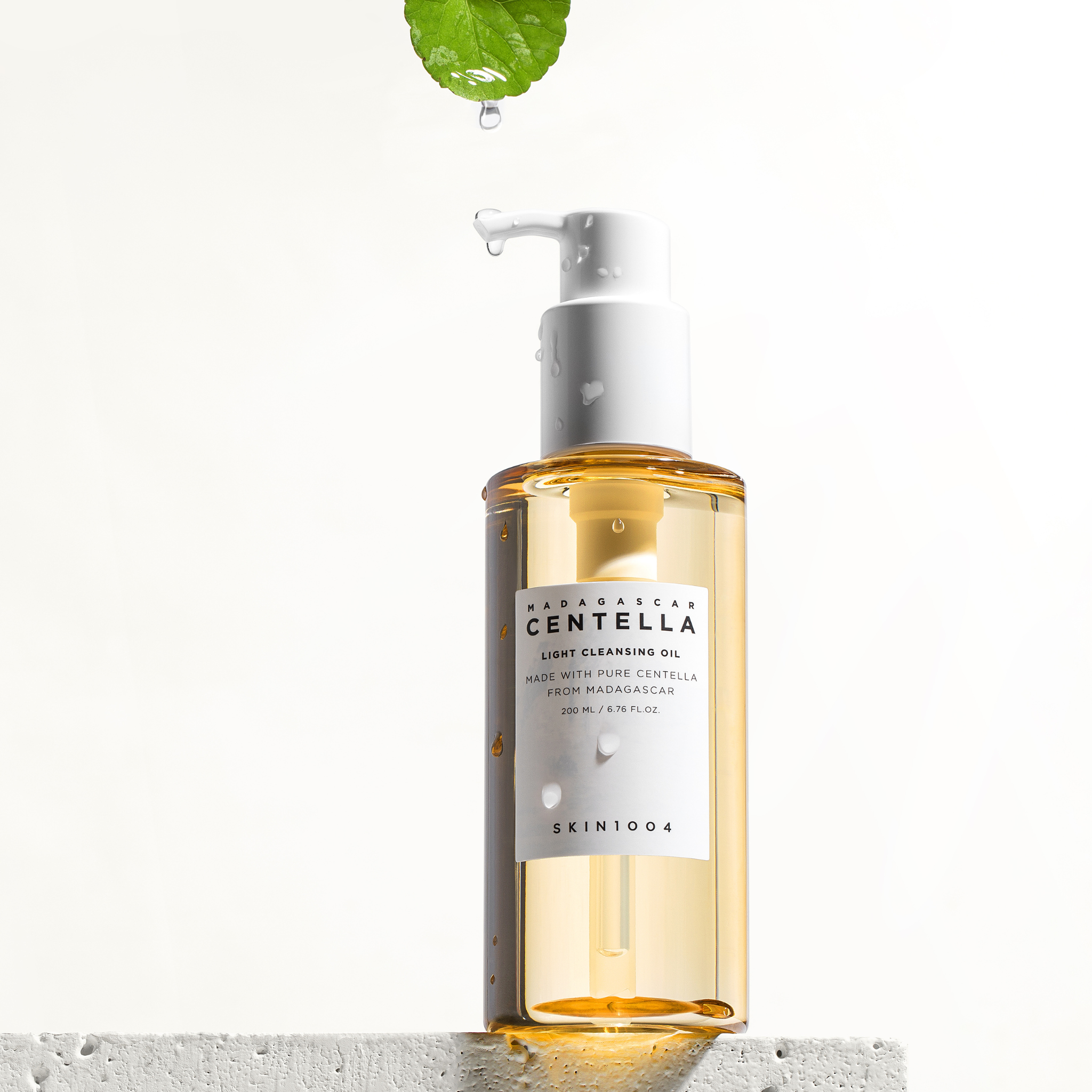 Madagascar Centella Light Cleansing Oil 30ml